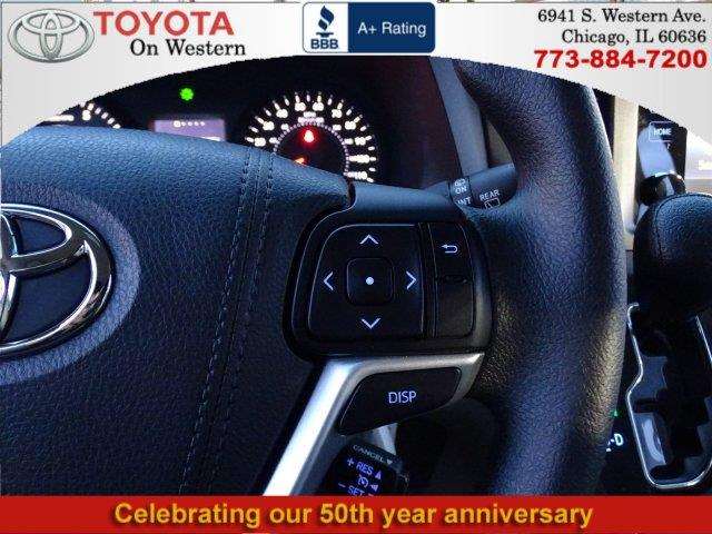 Toyota Sienna 2017 photo 14